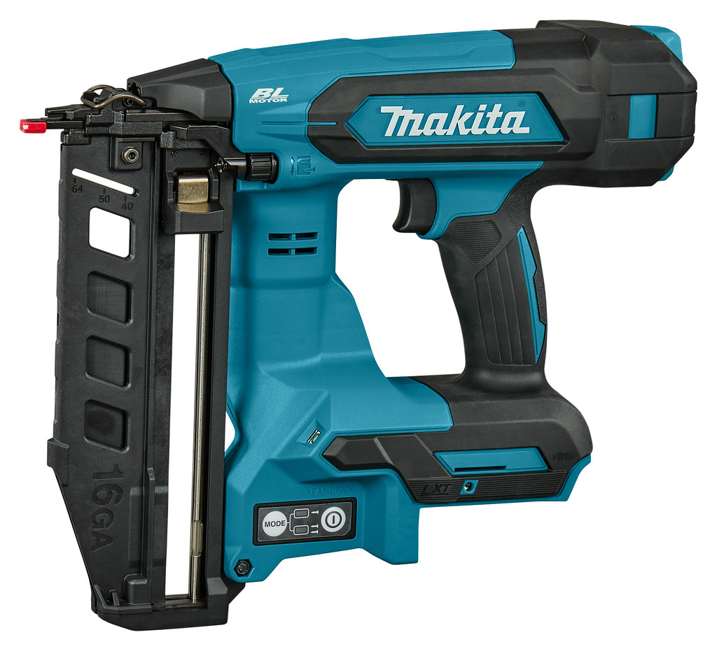 Akumulatorski žebljalnik 18V LXT MAKITA DBN601Z