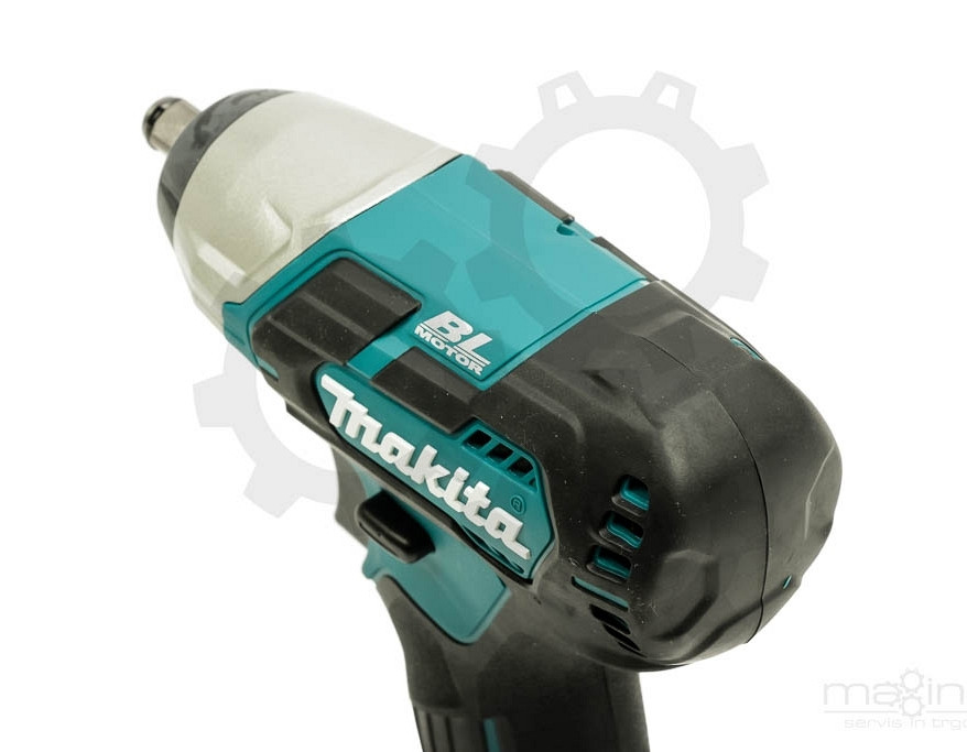 Akumulatorski udarni vijačnik 12V CXT MAKITA TW160DZ