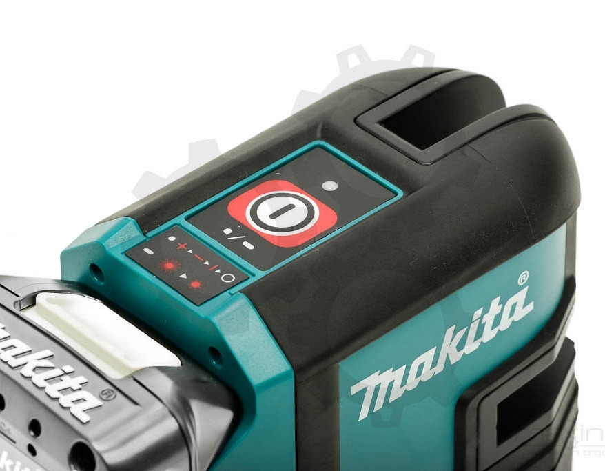 Križni laserski merilnik MAKITA SK105DZ