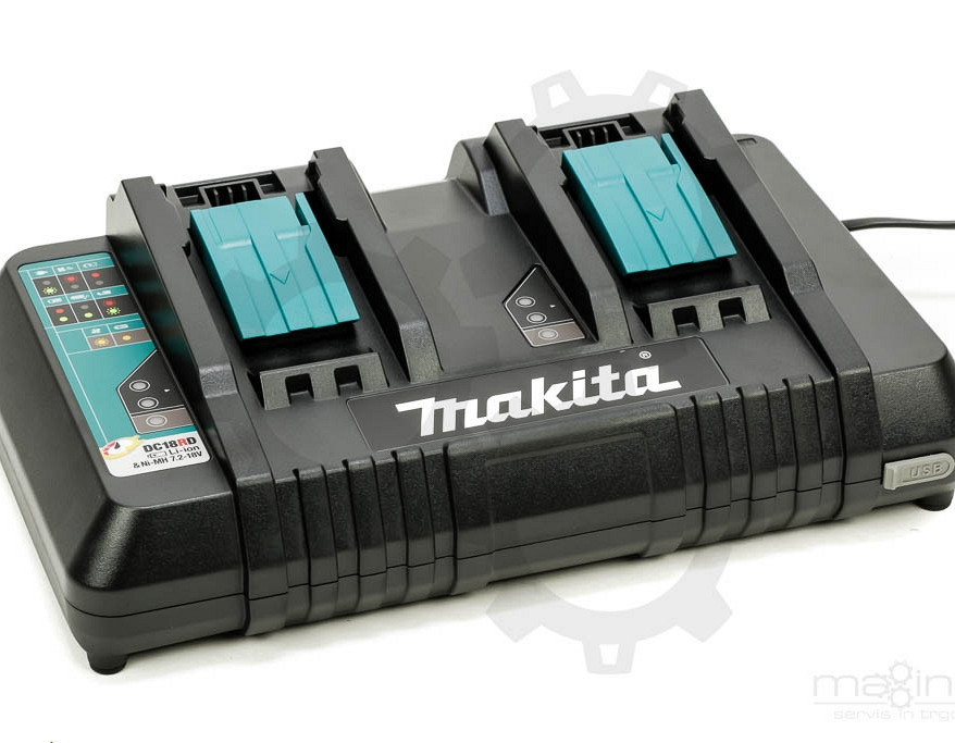Set akumulatorjev MAKITA (4 x 18V/6,0Ah + DC18RD)