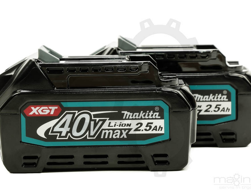 Set akumulatorjev MAKITA XGT (2 x 40V/2,5Ah + DC40RA)