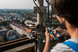 KLEŠČE ŠČIPALNE STRANSKE MOČNE Art.466/4G UNIOR