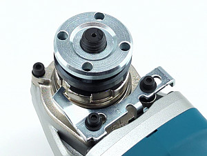 Makita odsesovalni ščitnik pri brušenju 115 / 125 mm