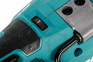Akumulatorska sabljasta žaga 40V XGT MAKITA JR002GZ - PROMOCIJA »FEEL THE ENERGY«
