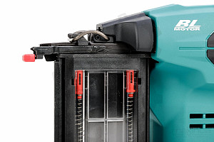 Akumulatorski žebljalnik 18V LXT MAKITA DBN501Z