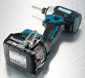 Akumulatorski udarni vijačnik 18V LXT MAKITA DTD201Z