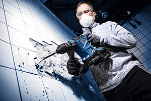 Akumulatorsko vrtalno kladivo s sistemom SDS plus EXPERT EXBH18V-32F