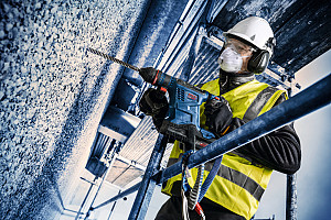 Akumulatorsko vrtalno kladivo s sistemom SDS plus EXPERT EXBH18V-32F