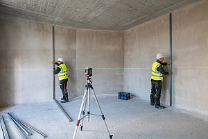 Linijski laser EXPERT EXLL18V-120-33CG