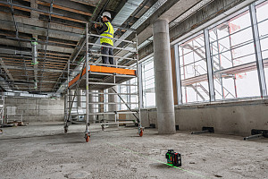 Linijski laser EXPERT EXLL18V-120-33CG