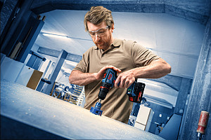 Akumulatorski vrtalni vijačnik EXPERT EXSR18V-90FC