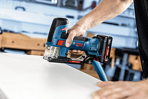 Vbodna žaga EXPERT EXST18V-155S