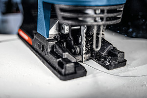 Vbodna žaga EXPERT EXST18V-155S