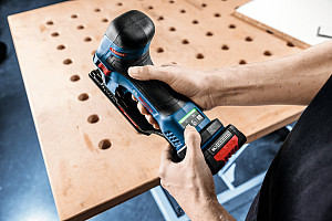 Vbodna žaga EXPERT EXST18V-155S