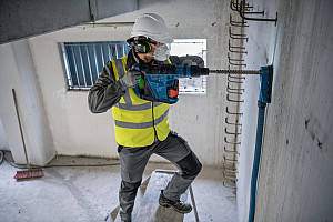 Akumulatorsko vrtalno kladivo s sistemom SDS max PRO GBH18V-40