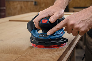 Akumulatorski ekscentrični brusilnik GEX 12V-150-3