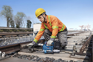 Akumulatorska pištola za mazanje PRO GFP 18V-10