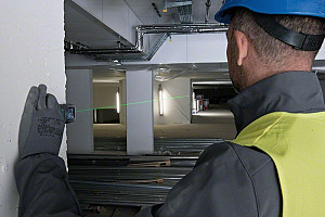 Laserski merilnik razdalje BOSCH GLM 50-25 G
