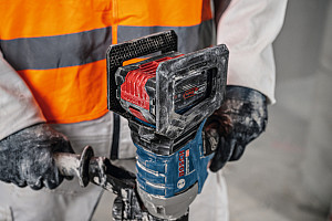 Akumulatorski mešalnik GRW 18V-120 