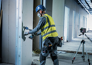 Linijski laser EXPERT EXLL18V-120-33CG