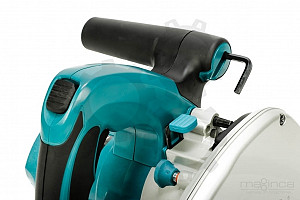 Potopna krožna žaga MAKITA SP6000JSET + Letev 1900mm