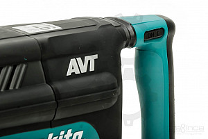 Rušilno udarno kladivo štemarca MAKITA HM1213C AVT