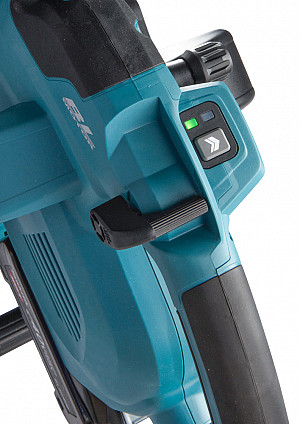 Akumulatorski puhalnik sesalnik 40V XGT MAKITA UB005GZ