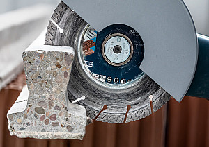 EXPERT MultiMaterial diamantna rezalna plošča, 300 x 22,23 x 2,8 x 15 mm
