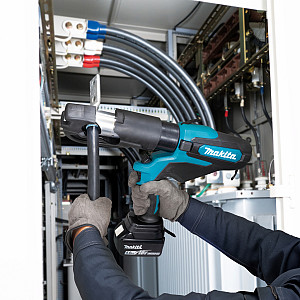 Akumulatorske klešče MAKITA DTC302ZK