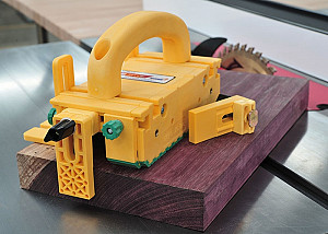 MicroJig kick-back protection set